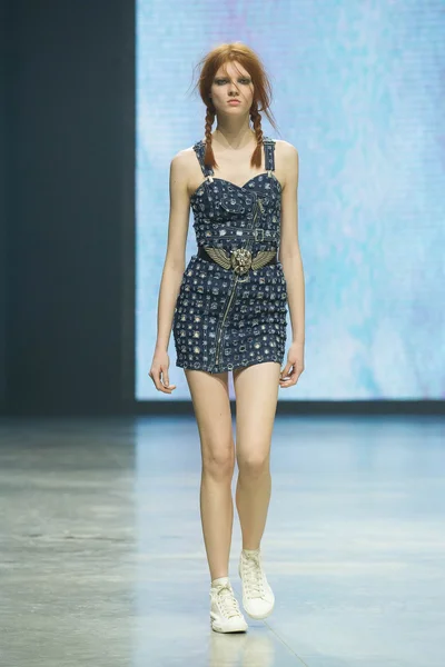 Look 31